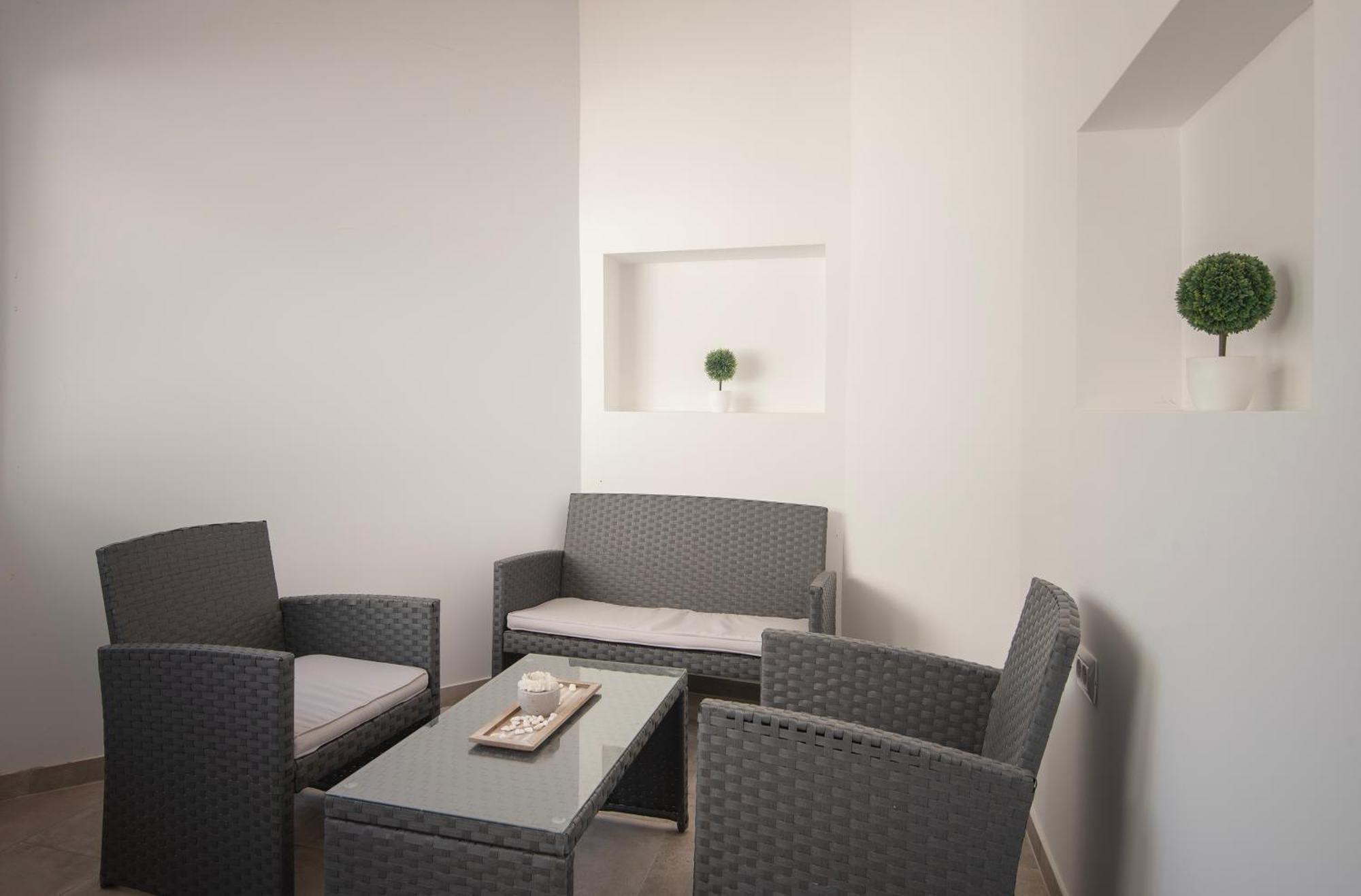 Apartment D&a Center With Free Parking