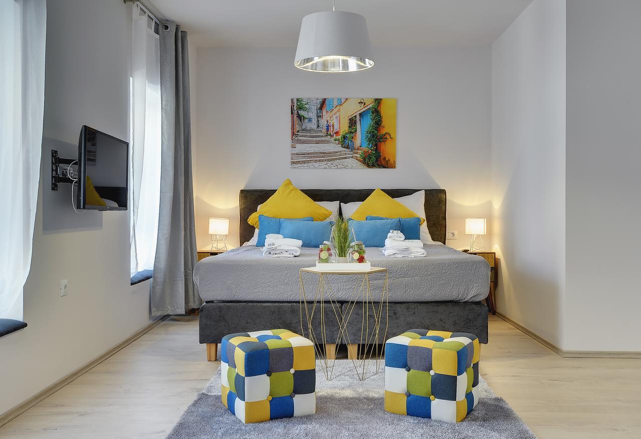 Apartment D&a Center With Free Parking *